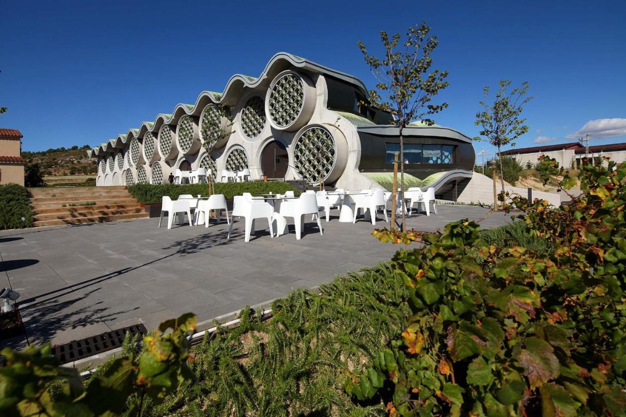 Mastinell Cava & Boutique By Olivia Collection 5*